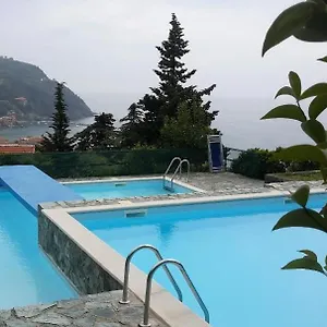 https://elegant-and-sea-view-excelsior-apartment.hotelitalianriviera.com
